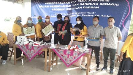 Pemberdayaan PKK Desa Jungsemi