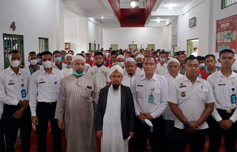 pembinaan