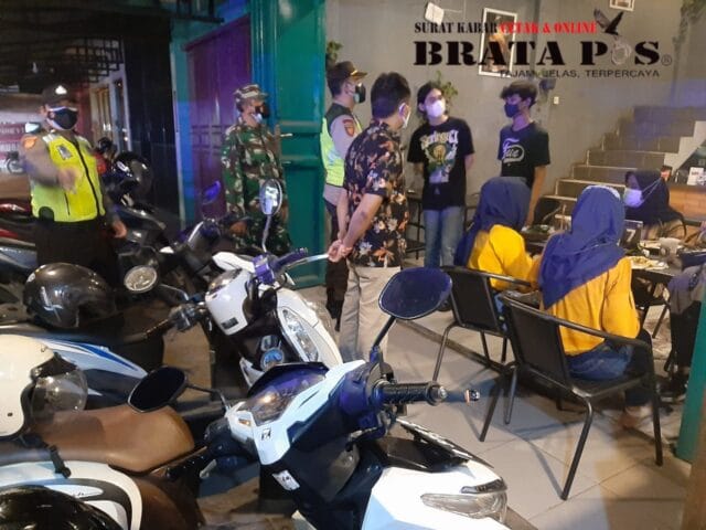 satgas-covid-19-kecamatan-purbalingga-pantau-pelaksanaan-jam-malam