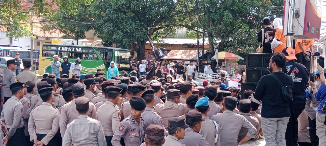 cbbeb4a2-b676-41b9-86fc-9ed1eadfd023